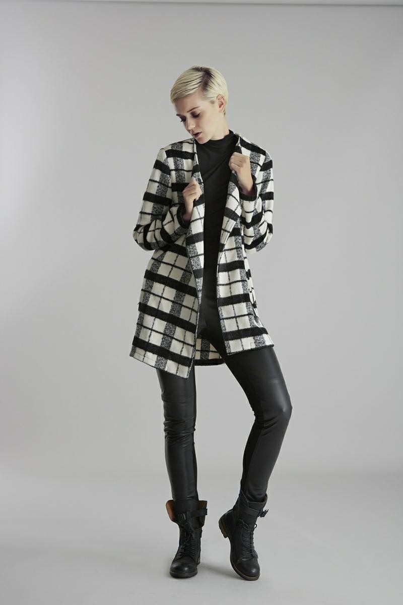 1 Sandalwood Fashion