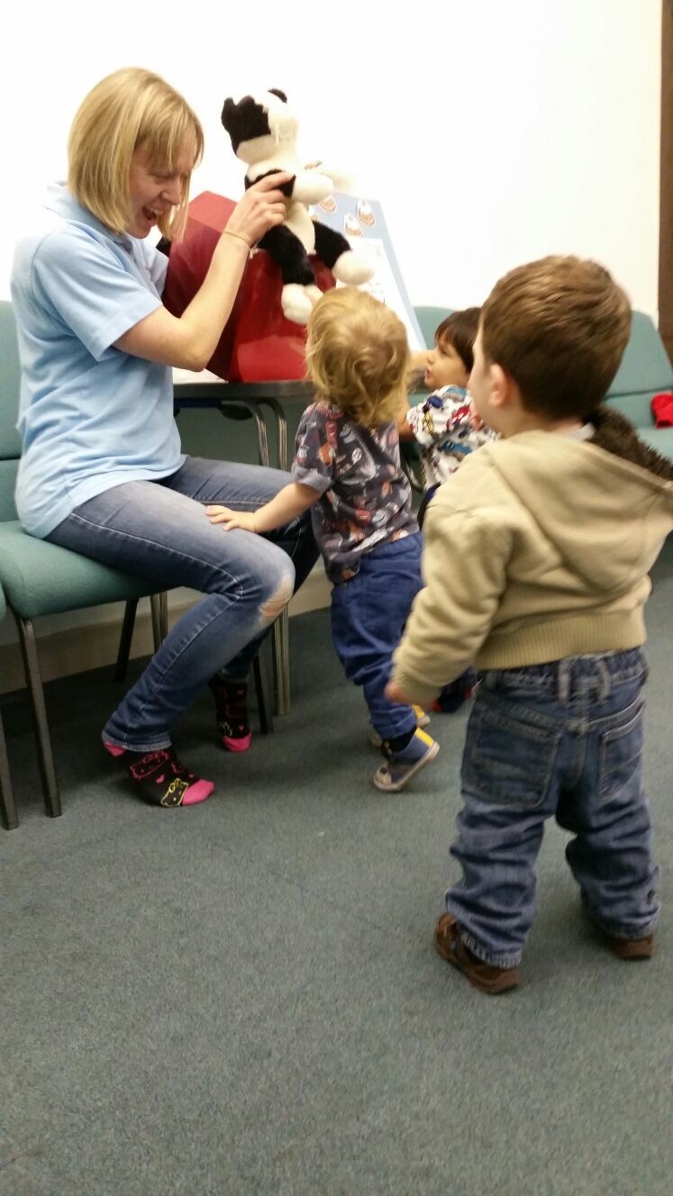 Baby classes sing & sign