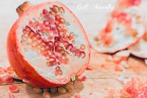 Pomegranate Champagne Cocktail