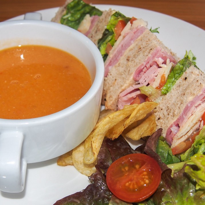 Wilde Thyme Lunch at The Famous Grouse Experience in Crieff