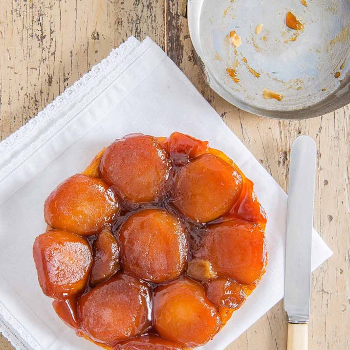 Delicious tarte tatin using lovley red apples.