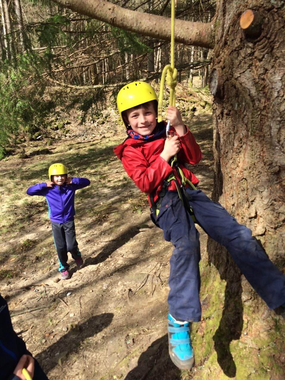 NAE LIMITS Abseiling