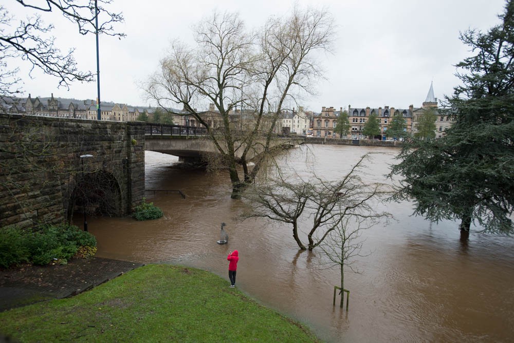 High levels under Queens Bridge