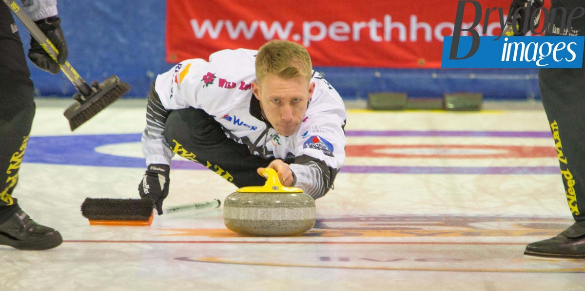 Mark Kennedy from Team Koe, winners of the 2016 City of Perth Masters