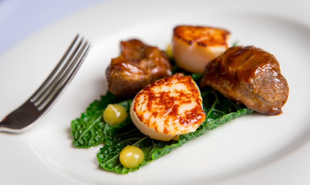 WIN:Just Feed Us Graeme is fast becoming one of the city's most popular lunchtime pastimes and this delicious four course lunch for two people is worth £44.
With two AA rosettes and a continued presence in the Michelin Good Food Guide, and Chef-patron Graeme Pallister previously winning Scottish restaurant of the year. 63 Tay street is a  leading force in Scottish food.