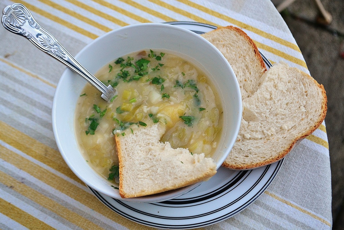 Simple, homemade and tasty grub awaits you at Craigiehill Golf Course in Perth.