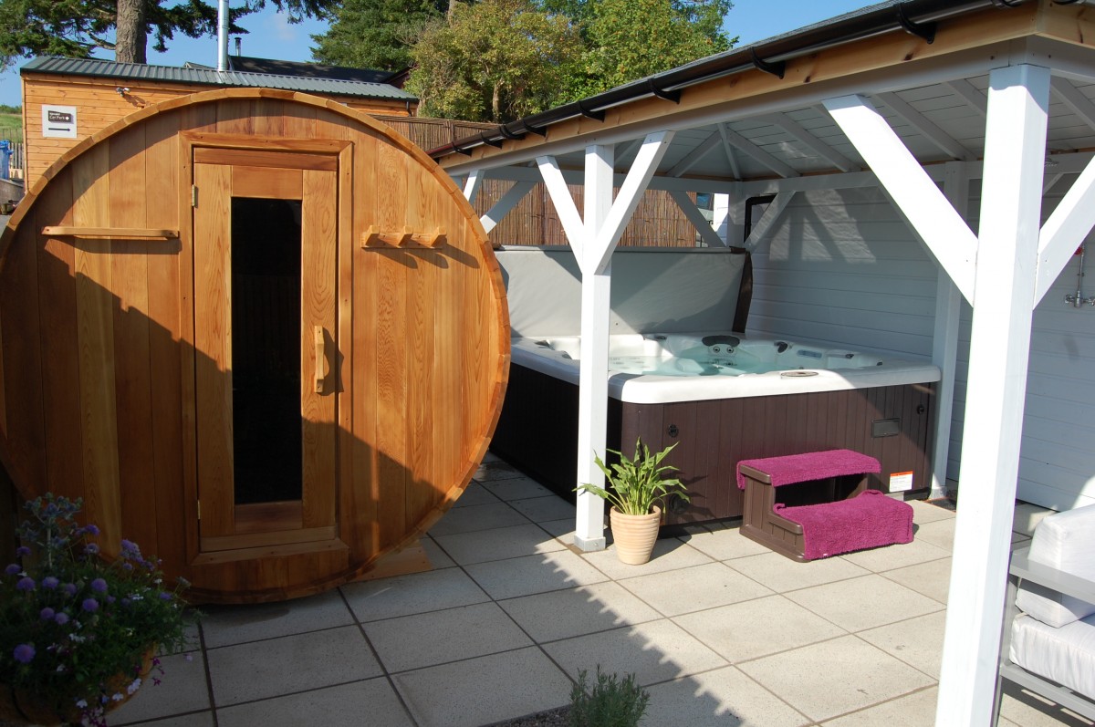 Spa Uniq hot tub