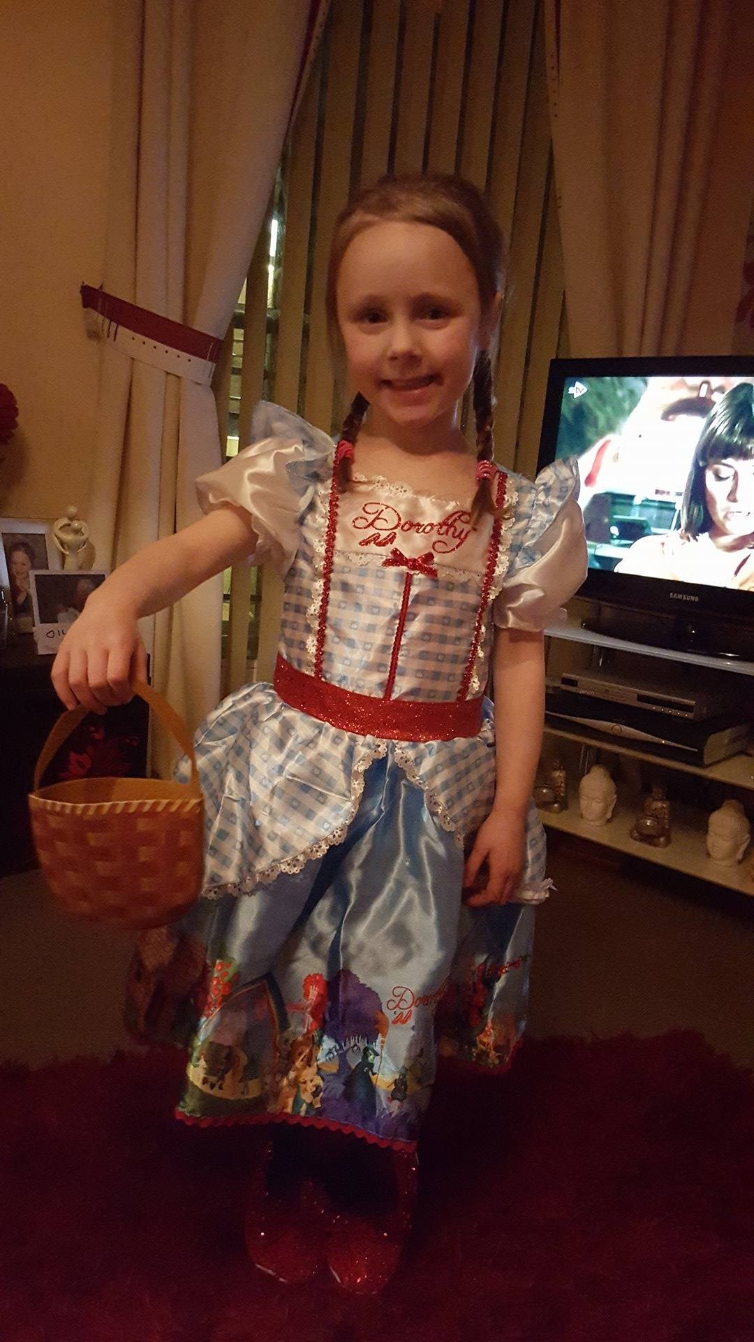 Dorothy is on her way to the Yellow Brick Road. Also known as my wee cousin Amber. :-)