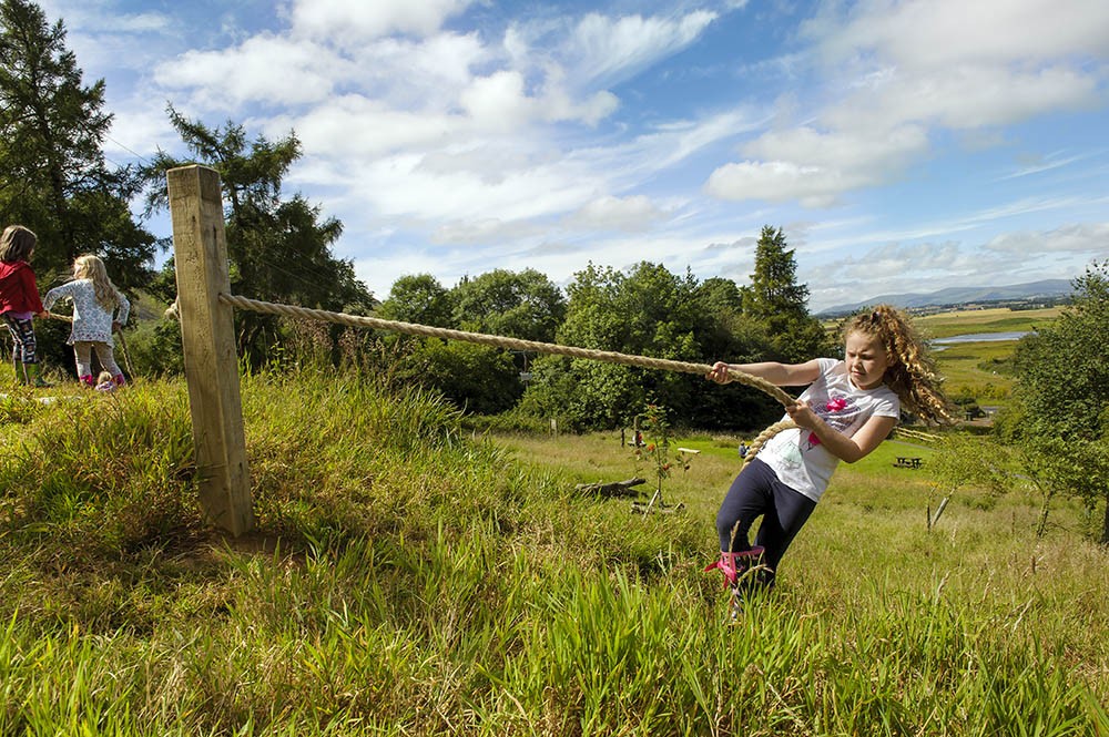 Easter RSPB girl pulling rope