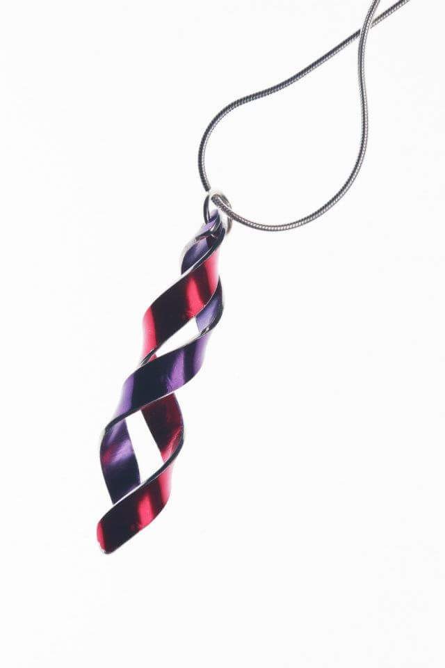 KYLEY coloured twist necklace