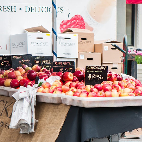 A great selection of locally grown apples at the New York market.