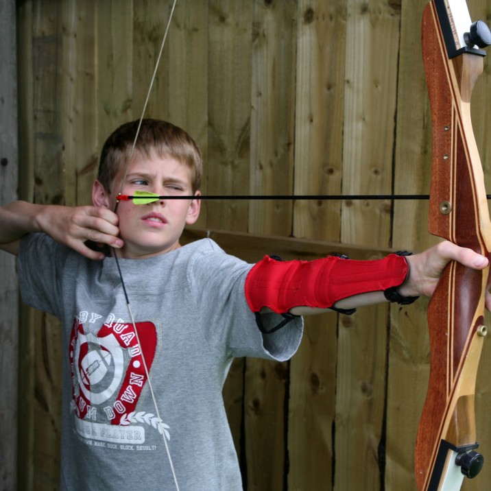 Outdoor Adventures Action Glen archery