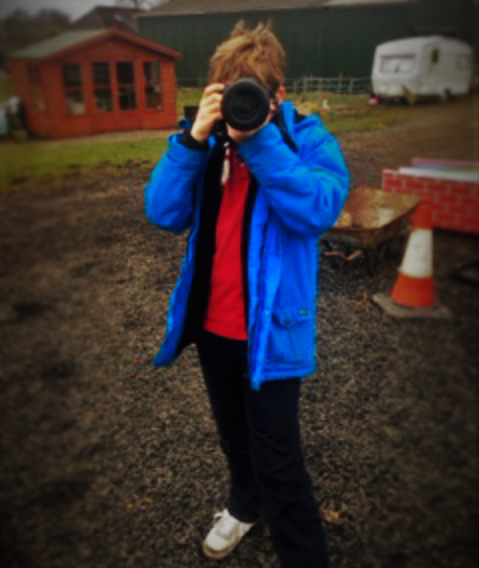 I got a shot of this camera from my cousin and she got a shot of it from her friend