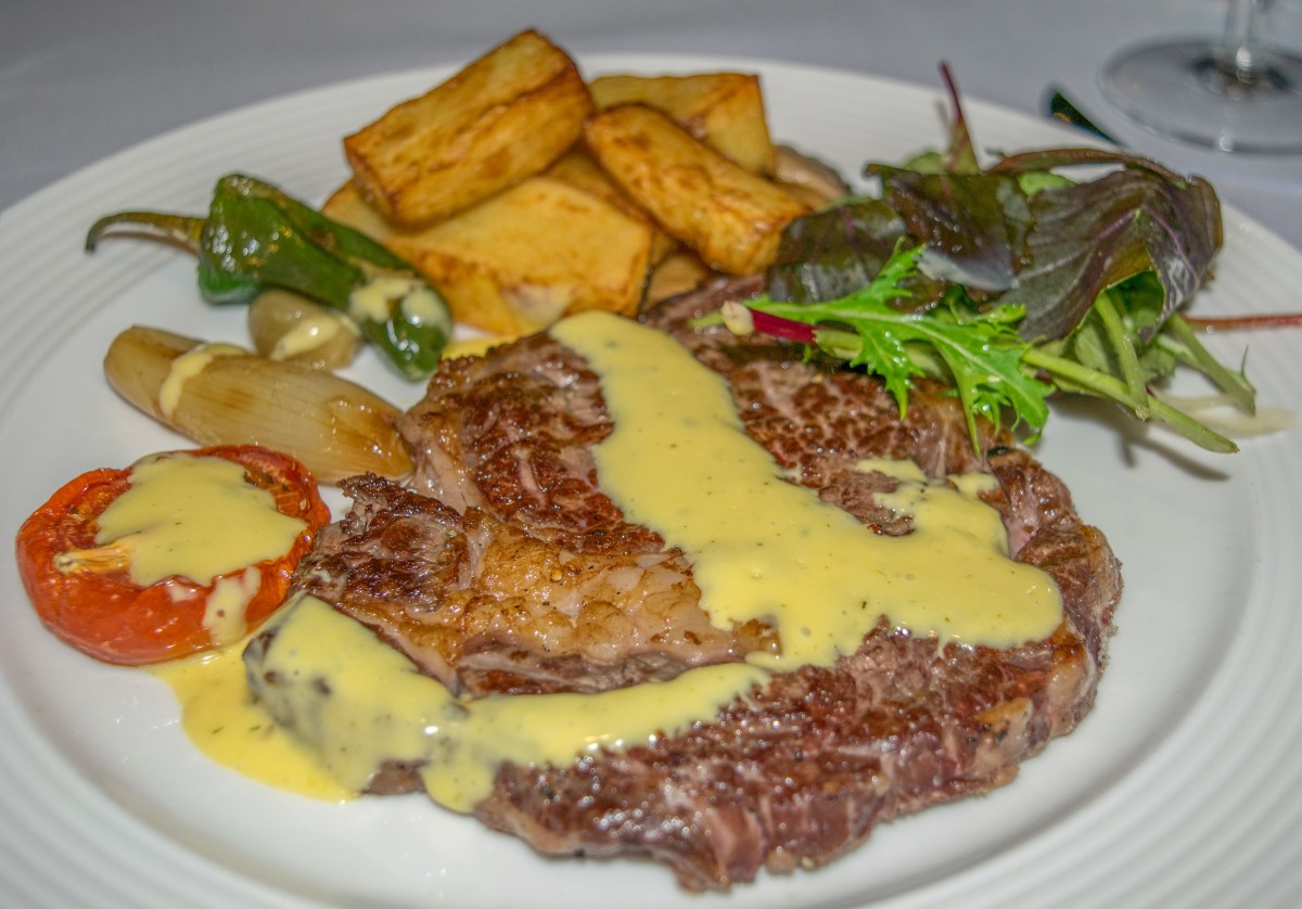 KAY CASTLES - Steak and Chips