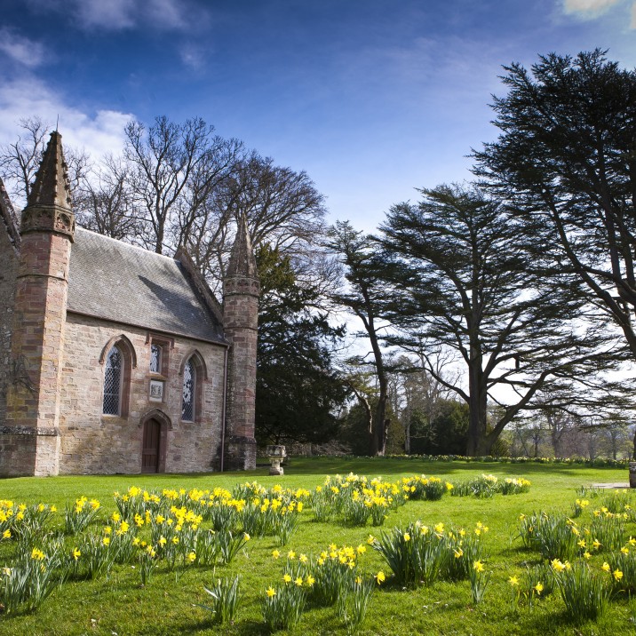 The Presbyterian Chapel sits in the grouns upon Moot Hill. A replica of the famous Stone of Scone sits in front of the Chapel.