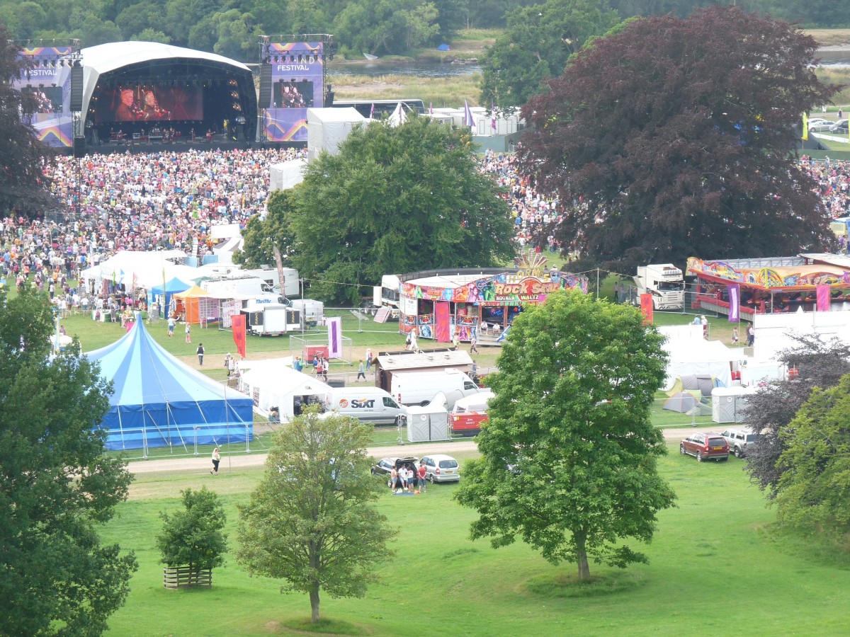 They host large events within the grounds. Most notably the Rewind 80's Festival has it's only Scottish Date within the grounds at Scone Palace.