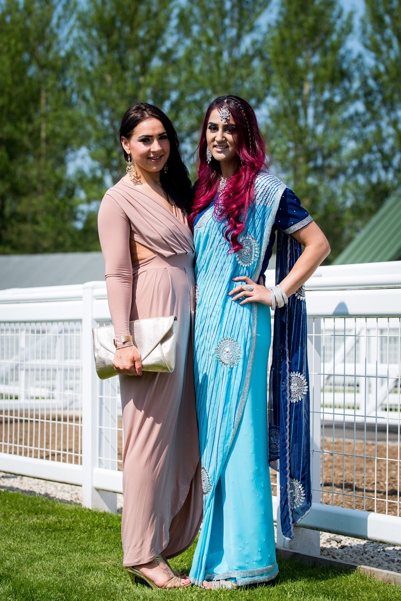 There was such a great range of style and outfits we particularly loved these gorgeous outfits!