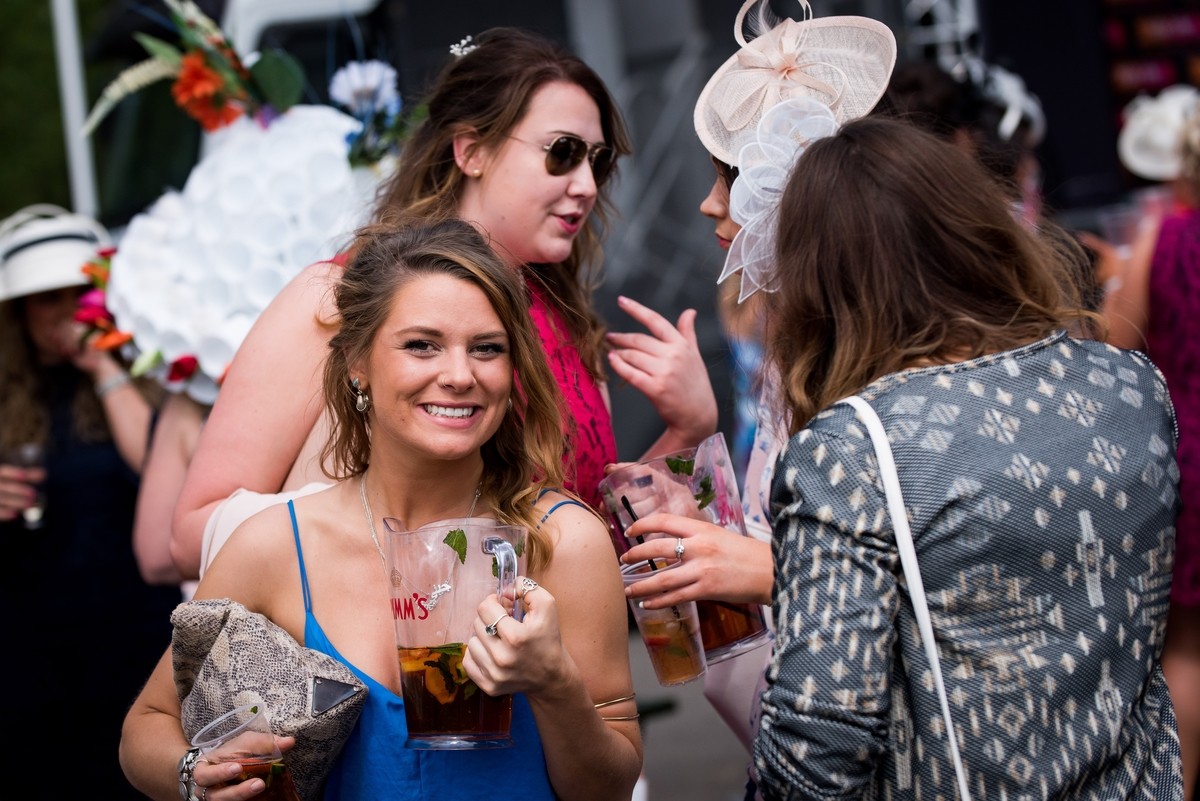 The pitchers of Pimms were going down a treat at ladies day.  It's the perfect tipple for a sunny day at the races!