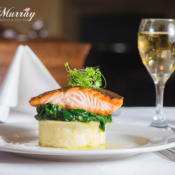 Fisher's Hotel - Salmon and wine