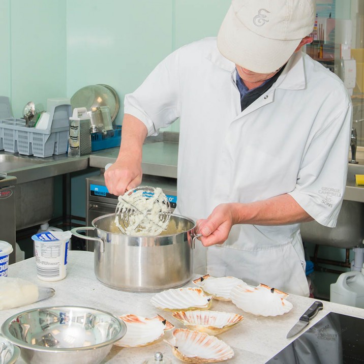 This weeks #SmallCityRecipe comes from the brilliant George Campbell & Sons Fishmongers in Perth.  This delicious Coquille St Jacques is extremely tasty and easy to make!