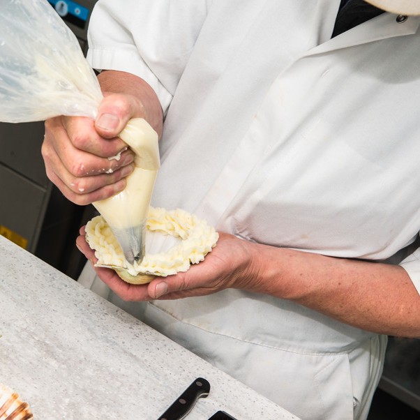 This weeks #SmallCityRecipe comes from the brilliant George Campbell & Sons Fishmongers in Perth.  This delicious Coquille St Jacques is extremely tasty and easy to make!