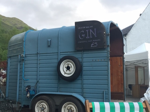 Mhor Review - Gin Bar