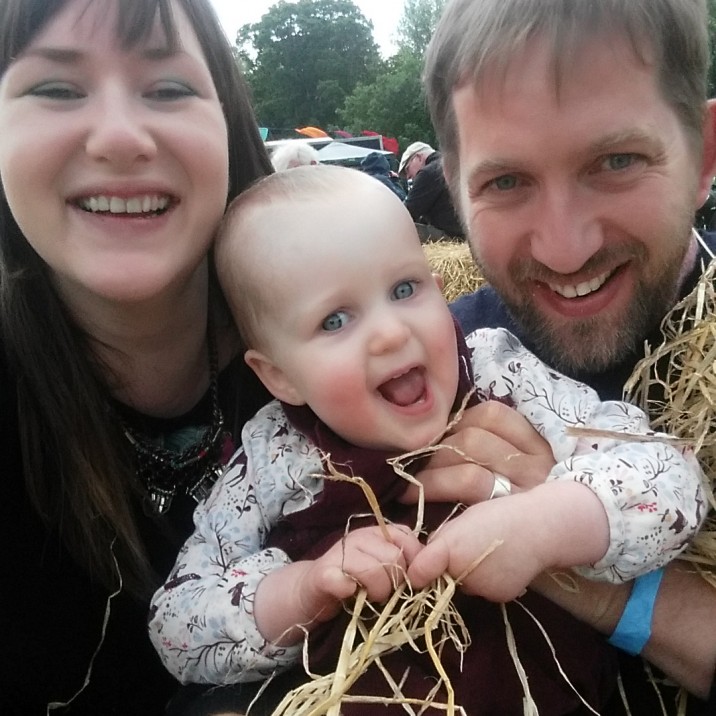 Solas family selfie with straw