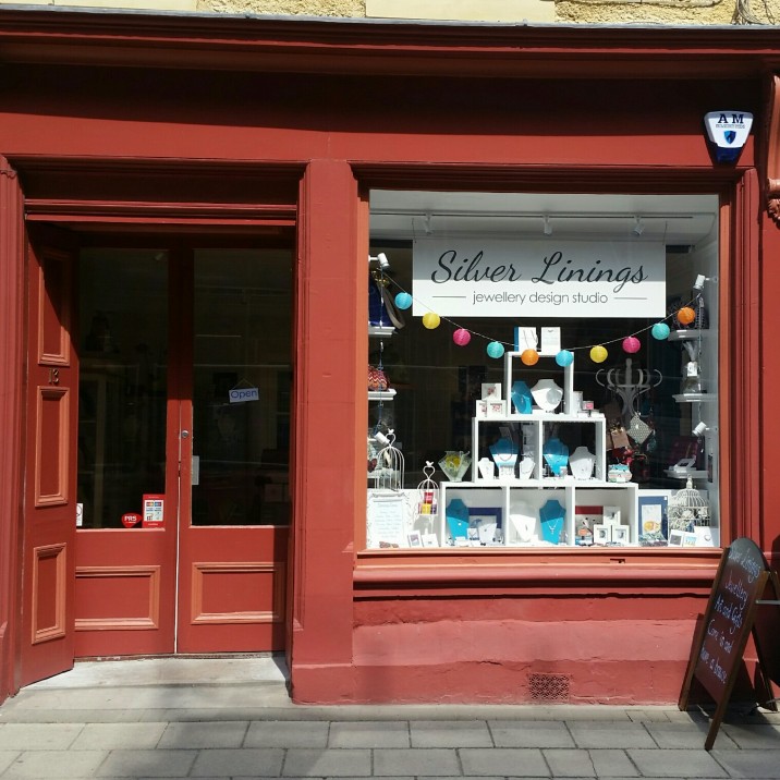 Silver Linings jewellery workshop and gift shop in Perth has been open for 4 months now and more and more people are discovering what Silver Linings has to offer. 

Kyley is always busy with bespoke orders in the workshop and constantly adding work by other Scottish artists and designers to the shop.

Pop in and have a browse if you are looking for unique gift ideas.

Commissions always welcome!