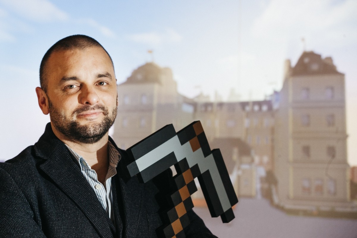 Stephen Reid of Immersive Minds led exclusive tutorials at the Atholl Palace Family Open Day.