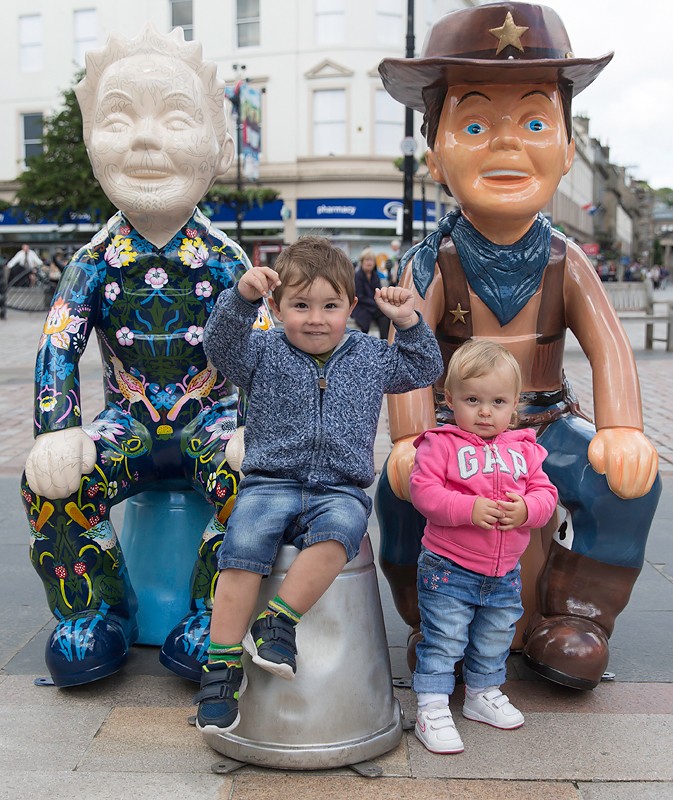 5 OOR WULLIE