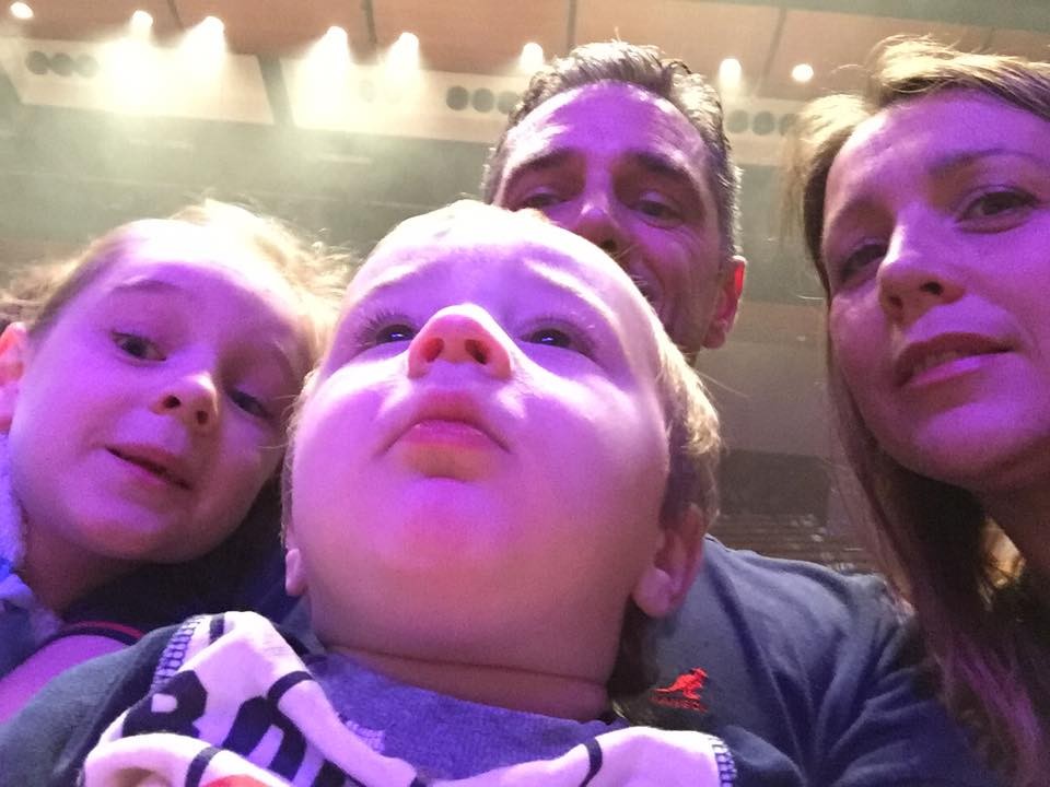 SUZI SMITH - Family Pic