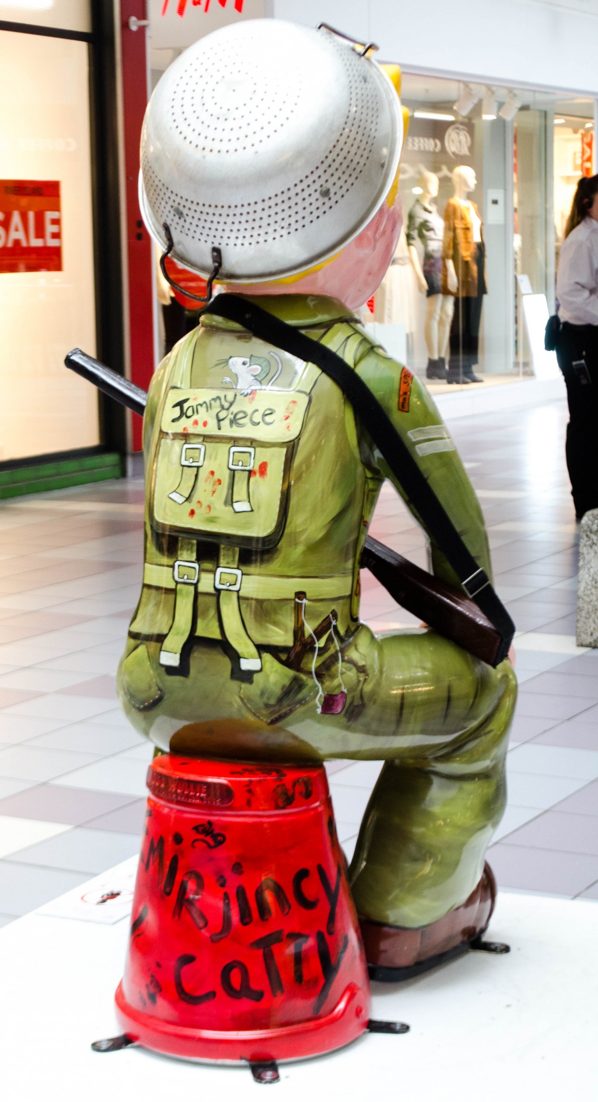 Lesley D McKenzie designed this soldier inspired Oor Wullie. This is a tribute to our soldiers present and past.