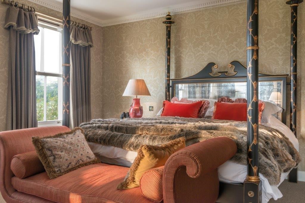 Jeffreys Interiors luxury bedroom