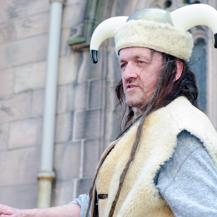 The jester was testing his jokes and tricks on the audience in Perth!