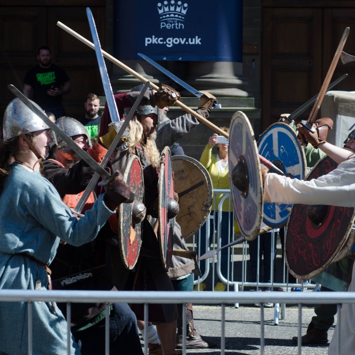 The sound of clashing metal as a sword fight ensued in the streets of Perth between some rowdy viking soldiers!
