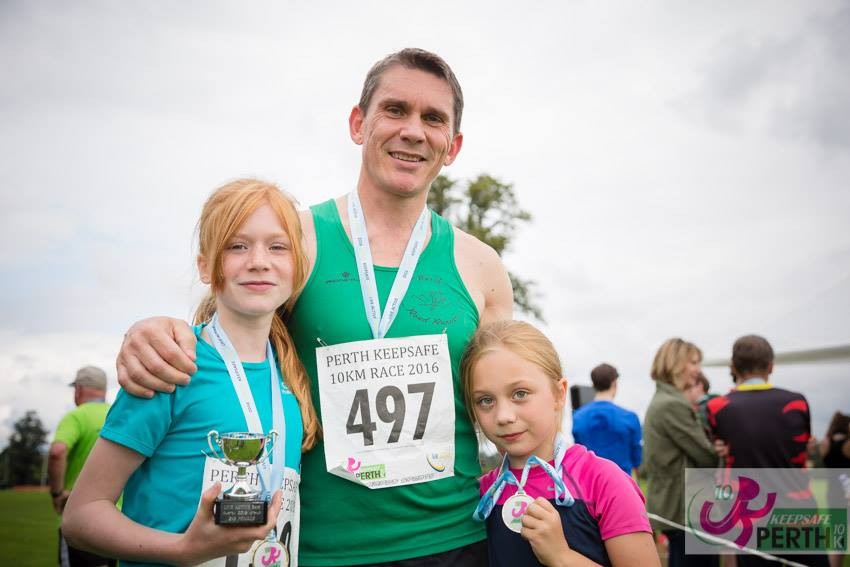 The Keepsafe Perth 10k also had two Live Active Kid's fun runs this year so the event was enjoyed by all ages.  It was great to see families getting involved and celebrating their achievements together.