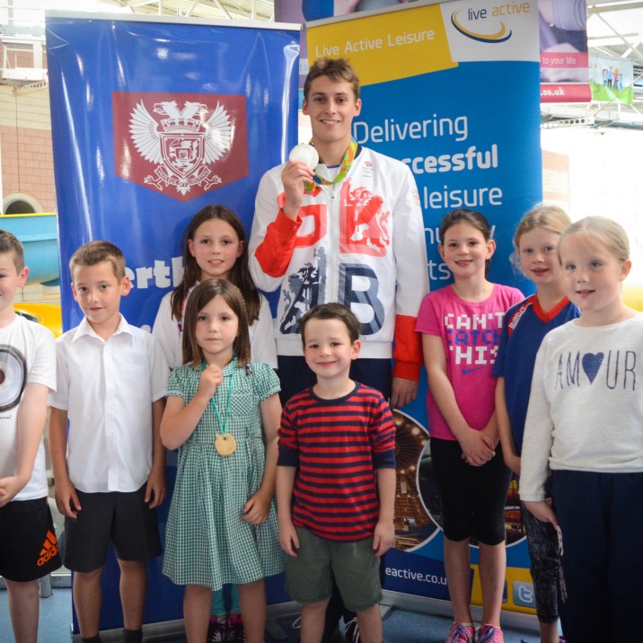 Stephen did a meet and greet and Perth Leisure Pool with his Olympic medal.  He had lots of fans and rightly so!