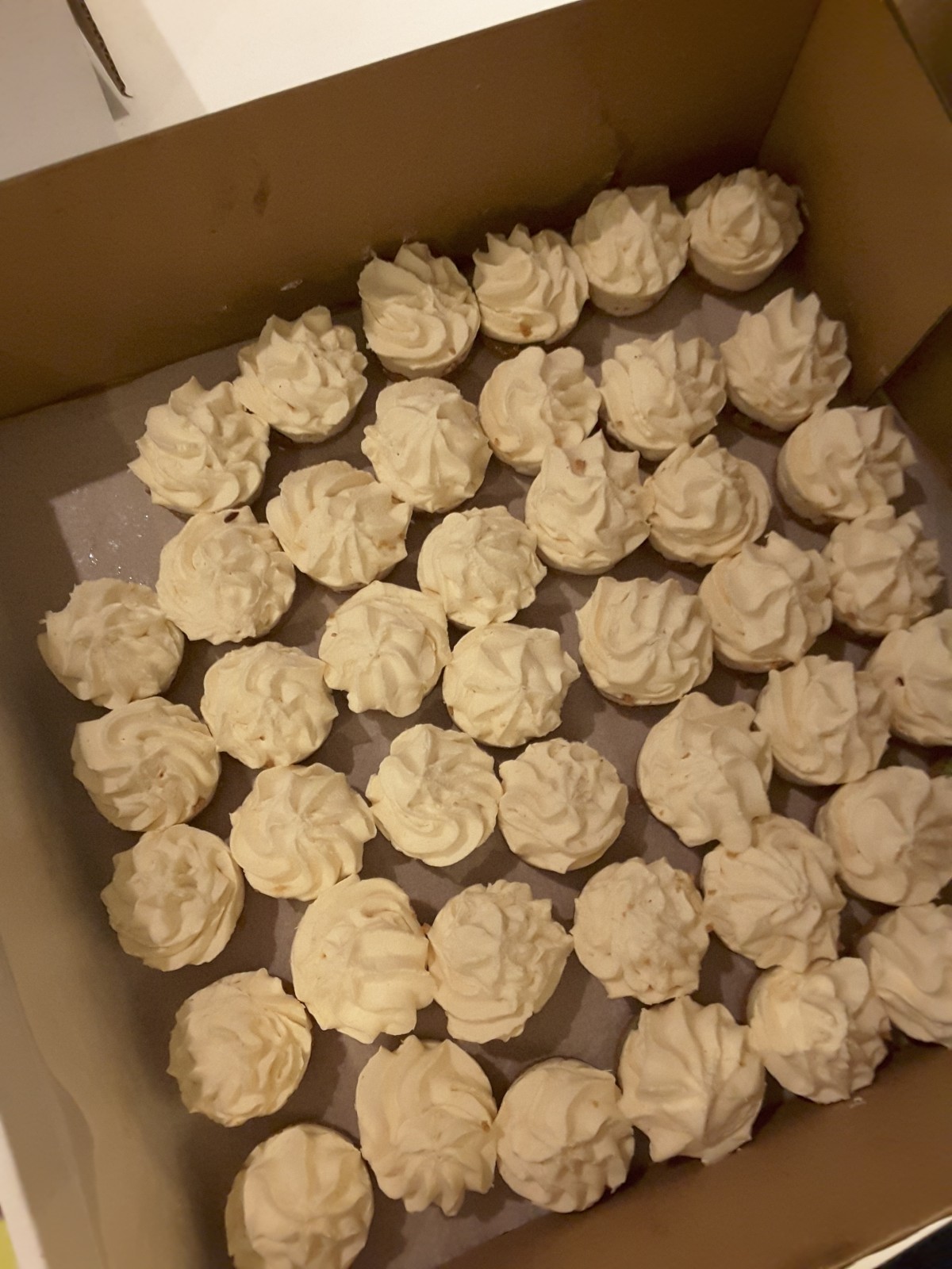 Our friend Graeme Maxwell from Maxwells Desserts did a Small City Recipe with Edinburgh Rhubarb & Ginger Gin.  These tasty cheesecakes were an absolute delight!