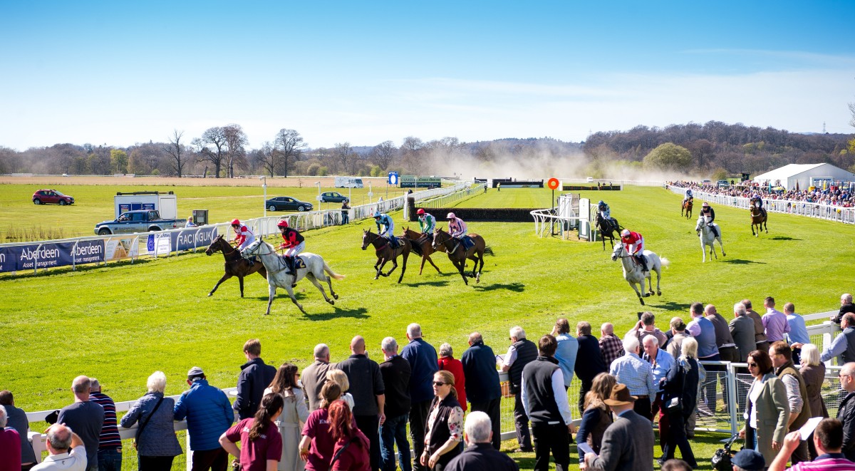 It’s the oldest racing fixture at Perth and the final one of the year; get ready for the two-day Glorious Finale of horse racing at Perth Racecourse.