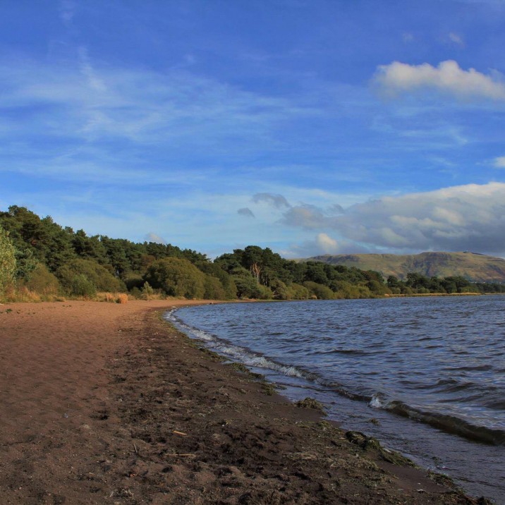You wouldn't think this picture was taken right here in Perthshire. What a beautiful blue sky and sandy beach.