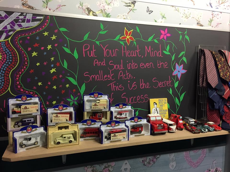 PKAVS POP UP SHOP - Blackboard