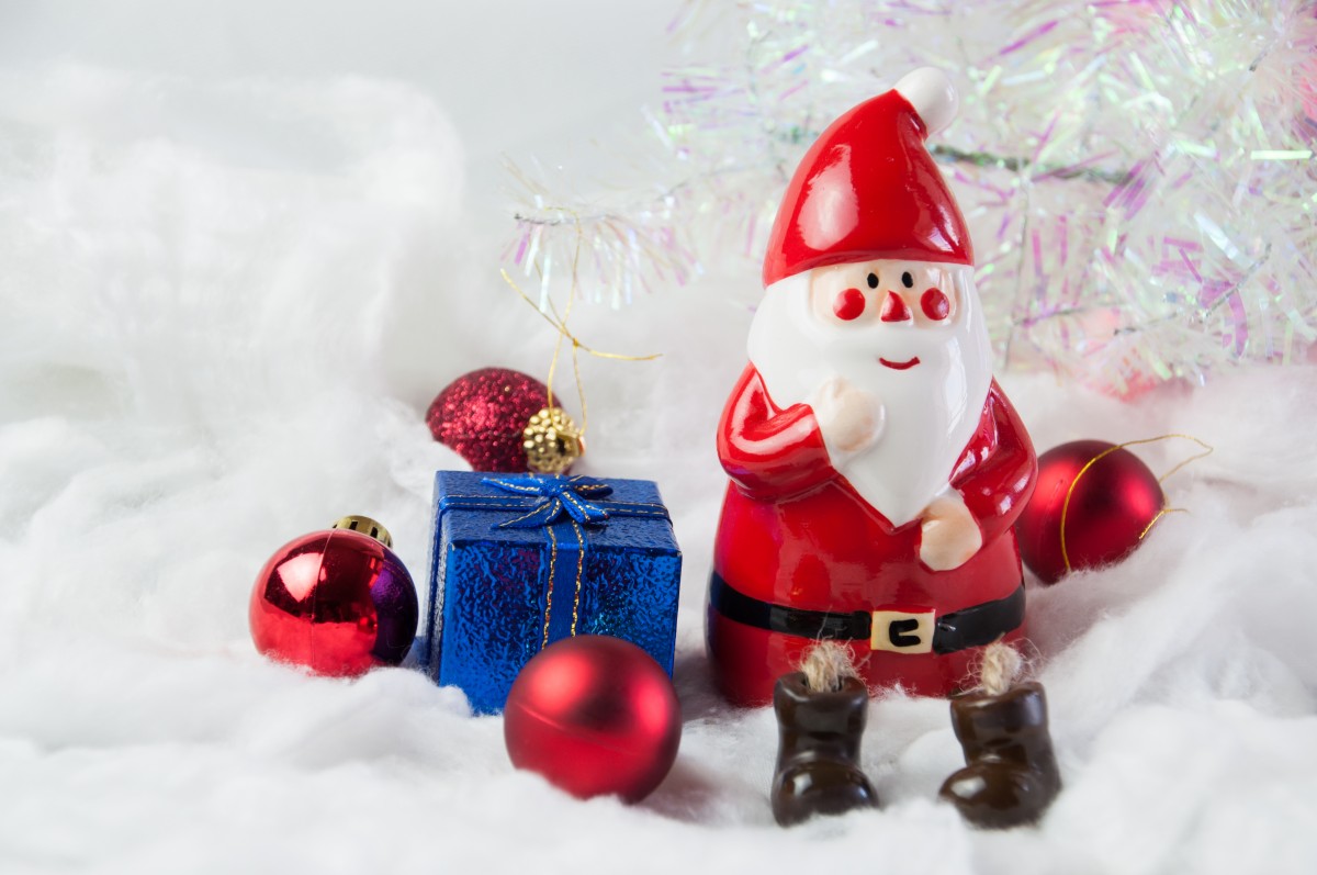 Christmas Gift Guide Glendoick toy Santa