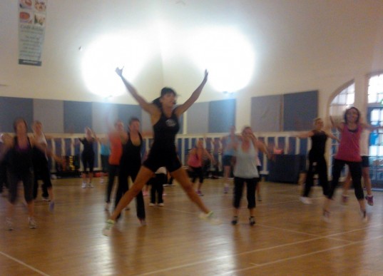 FITNESS Aerobics Julie jumping