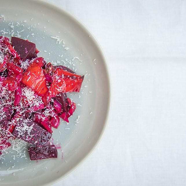 This delicious beetroot salad looks amazing and tastes even better!