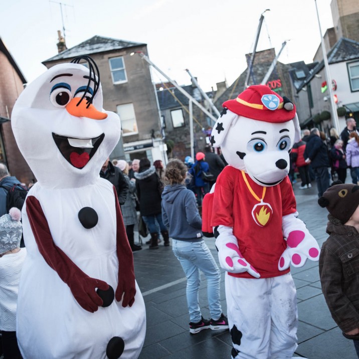 Some well known characters were floating around the town!