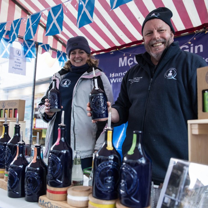 Gin makes you happy! Ian snapped this happy couple at the Gin stall.