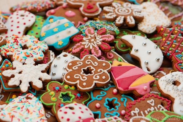 Gift inspiration, tasty festive treats, and food to go make up the welcome return of the Continental Market to Perth city centre – this time with a Festive theme!