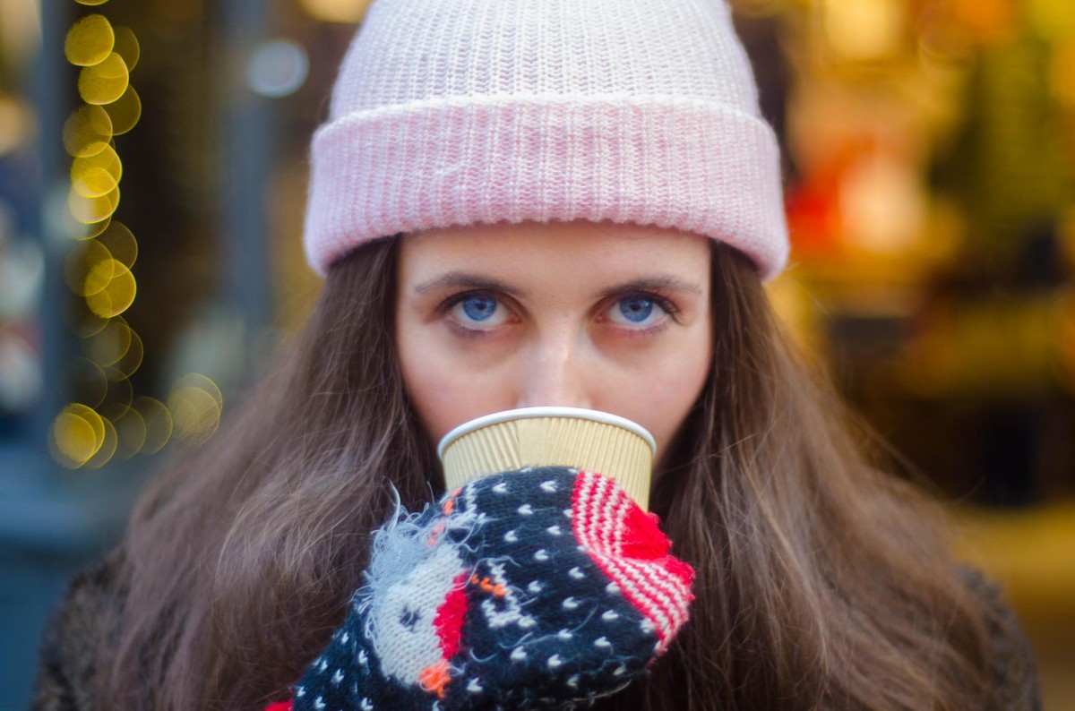 We just HAD to put this picture of the beautiful Caiomhe for 'Twas Na Her Bonnie Blue E'e' aren't they stunning?