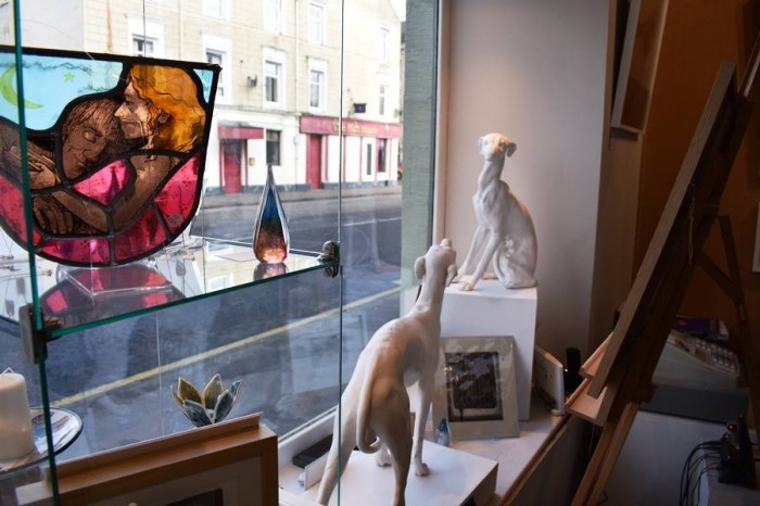 Frames Interiors window