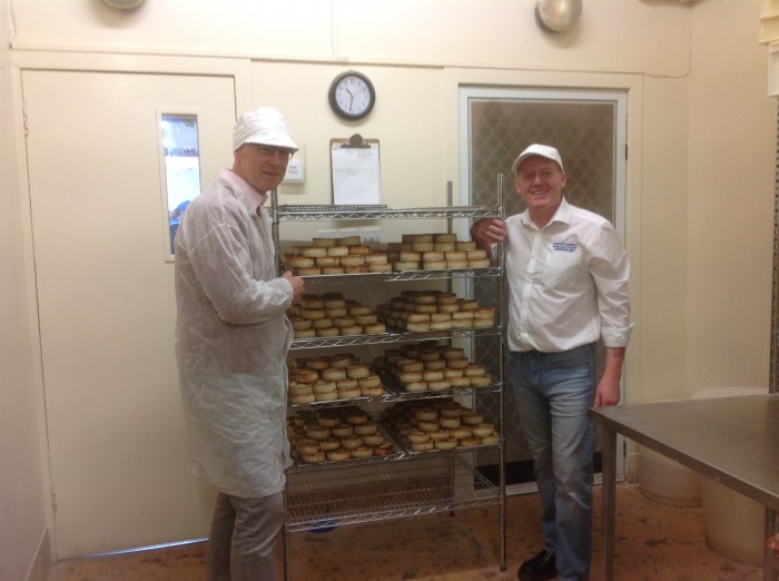 COLIN LAING - With Pies